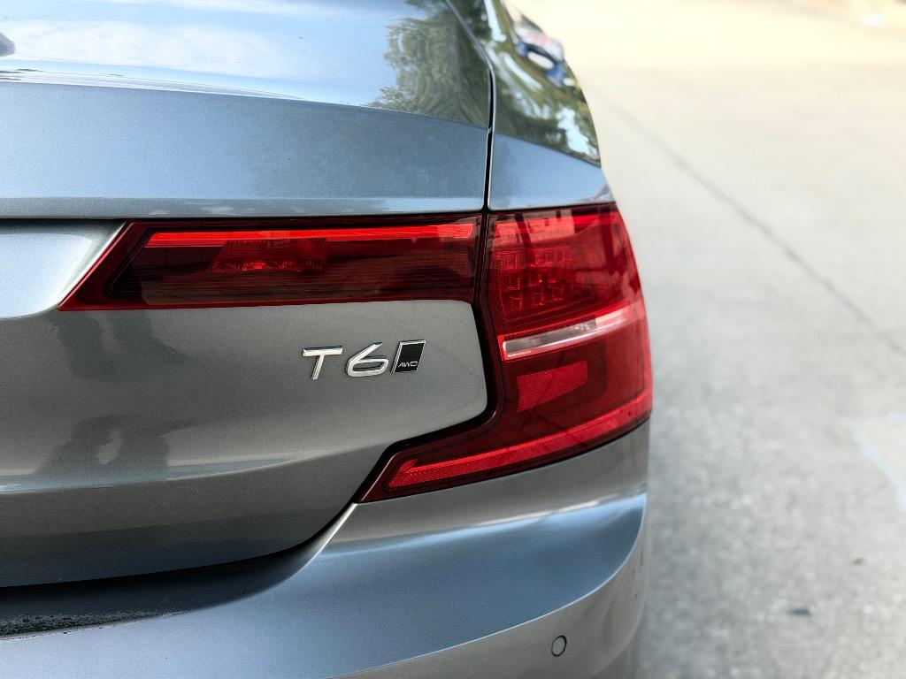 2017 Volvo S90 - $11,990