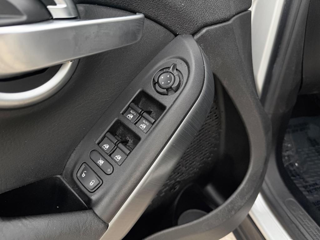 2016 FIAT 500 - $5,990