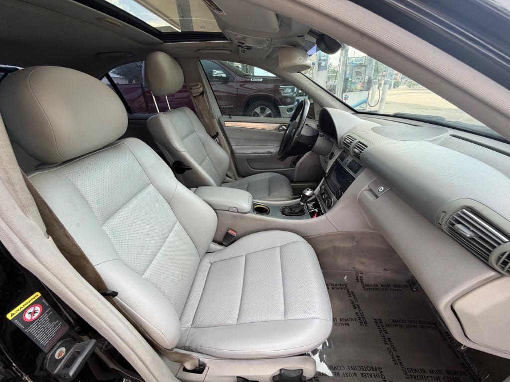 2006 Mercedes-Benz C-Class - $3,490