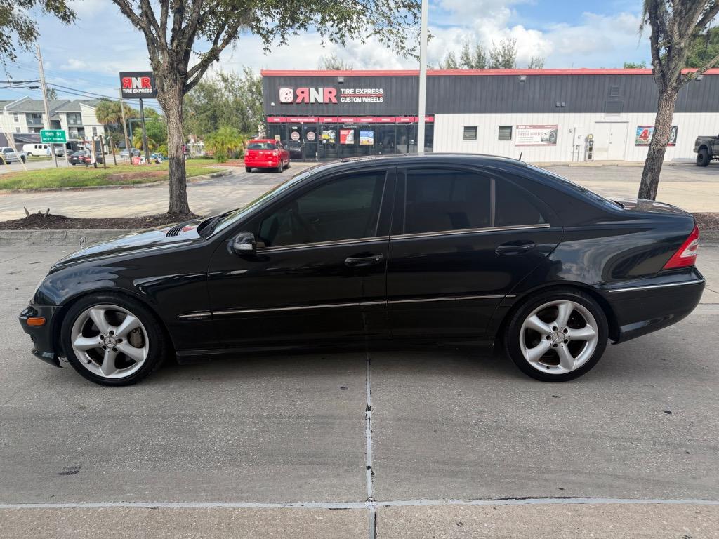 2006 Mercedes-Benz C-Class - $3,490