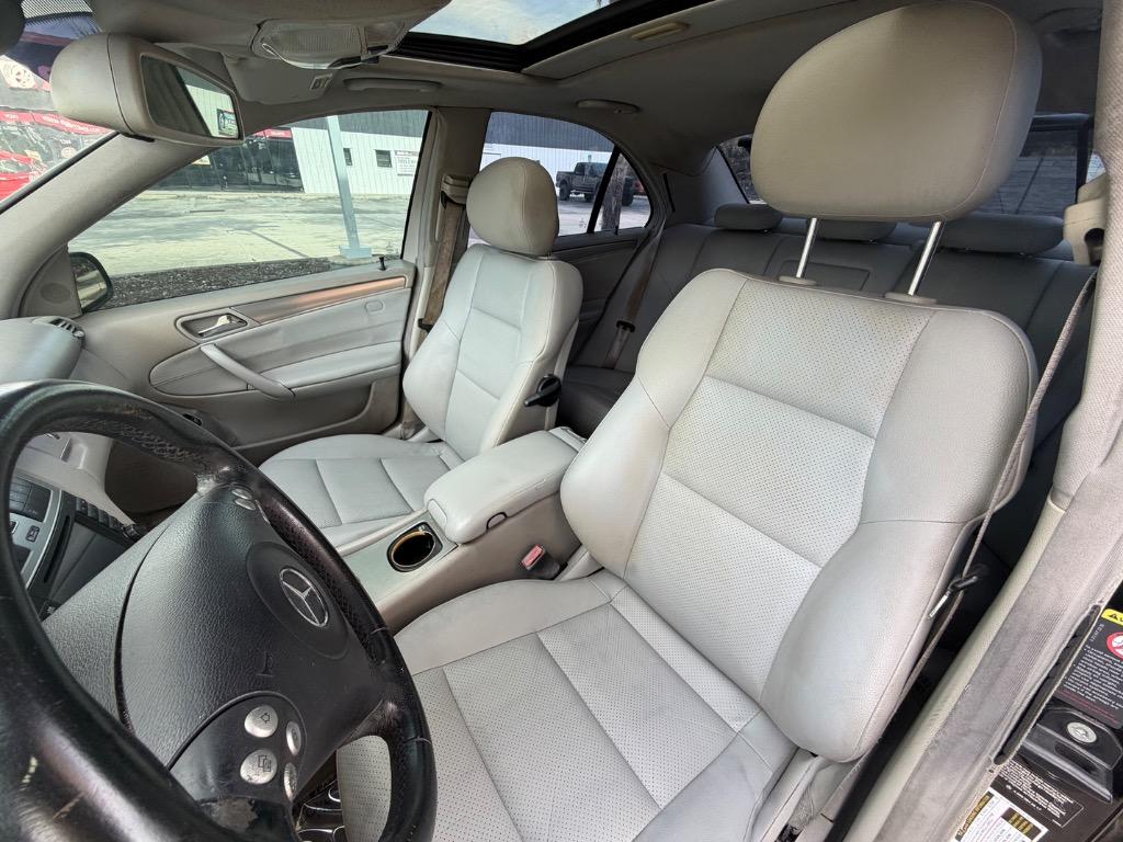 2006 Mercedes-Benz C-Class - $3,490