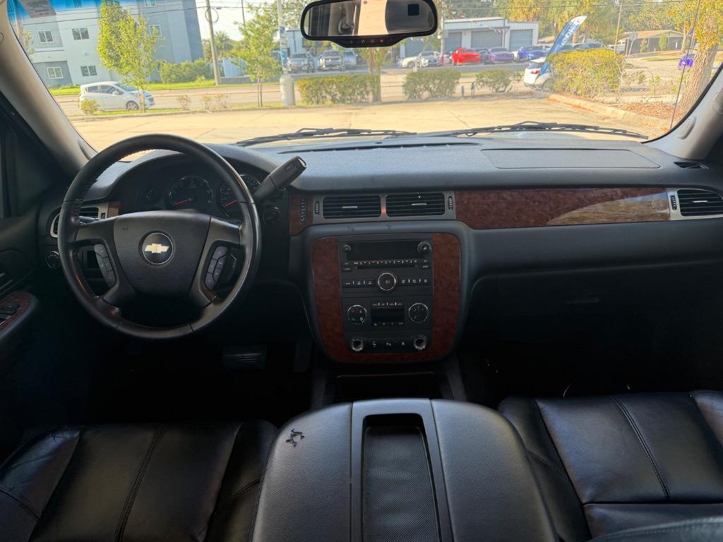 2008 Chevrolet Avalanche - $6,990