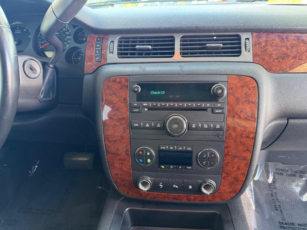 2008 Chevrolet Avalanche - $6,990