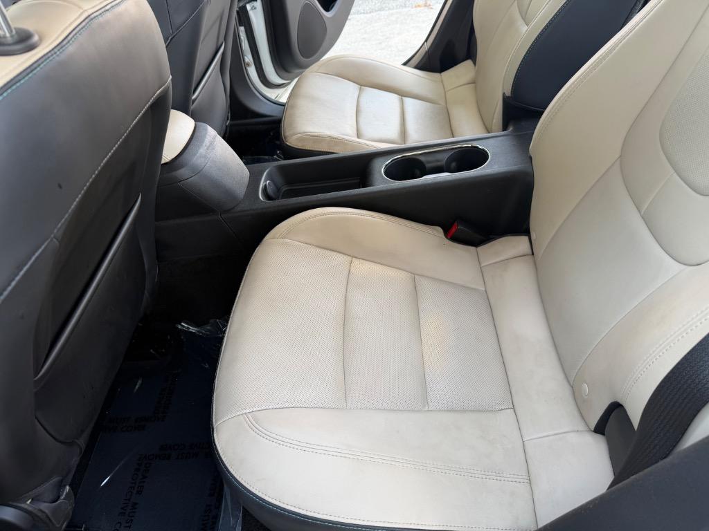 2012 Chevrolet Volt - $5,990