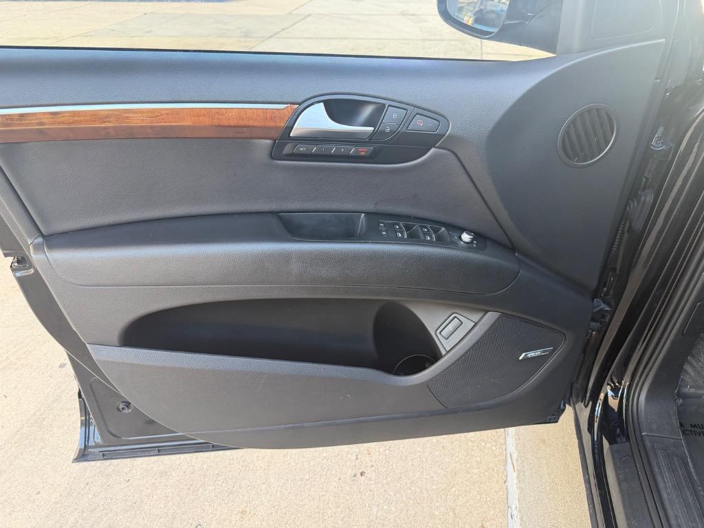 2015 Audi Q7 - $9,990