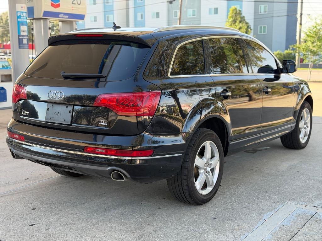 2015 Audi Q7 - $9,990