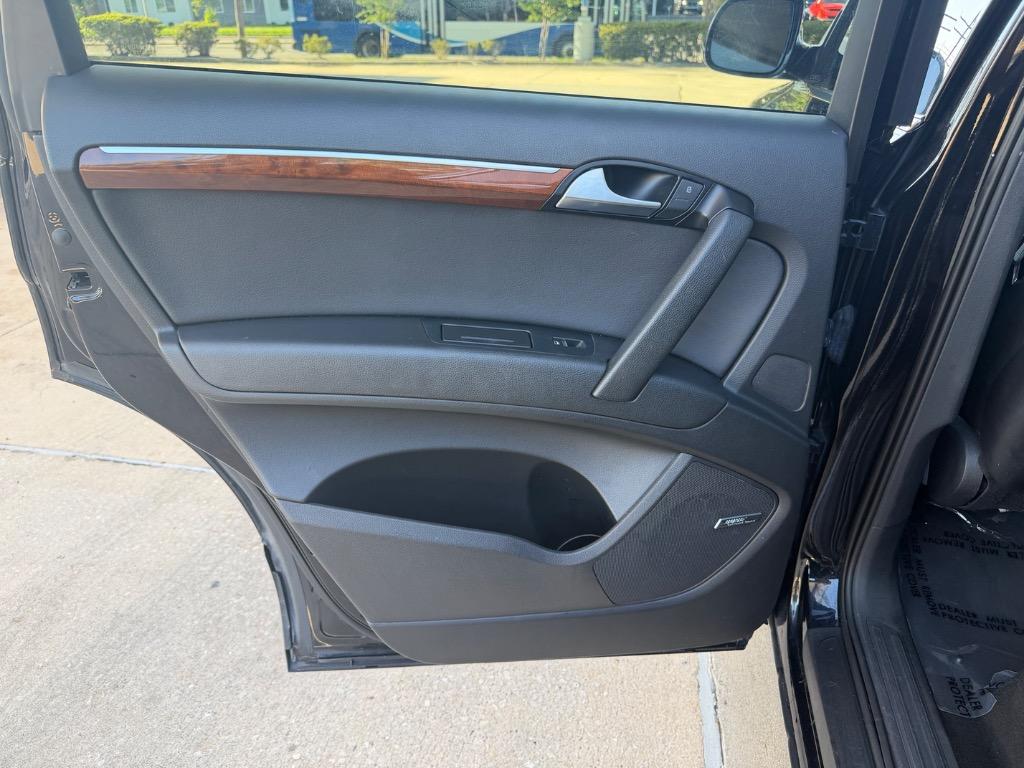 2015 Audi Q7 - $9,990