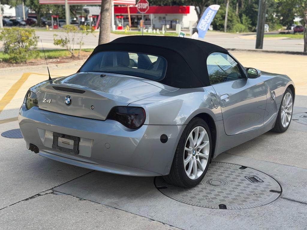 2007 BMW Z4 - $9,700