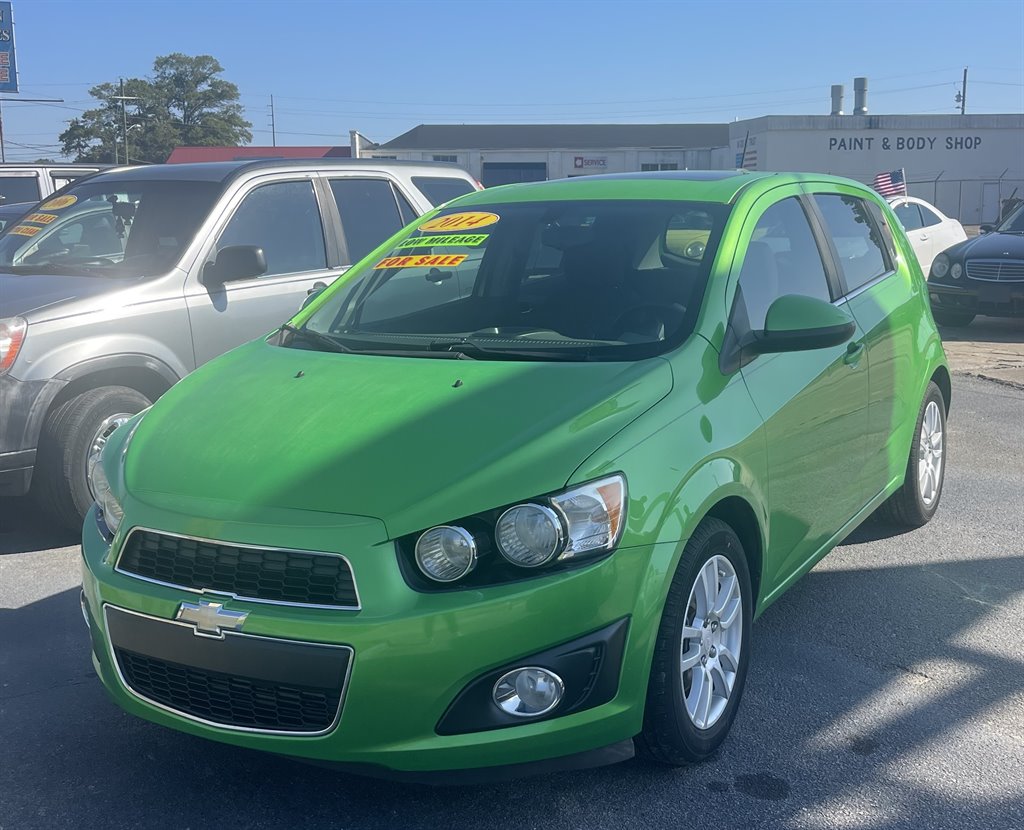 2015 Chevrolet Sonic LT photo