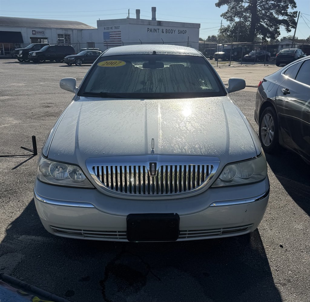 2007 Lincoln Town Car