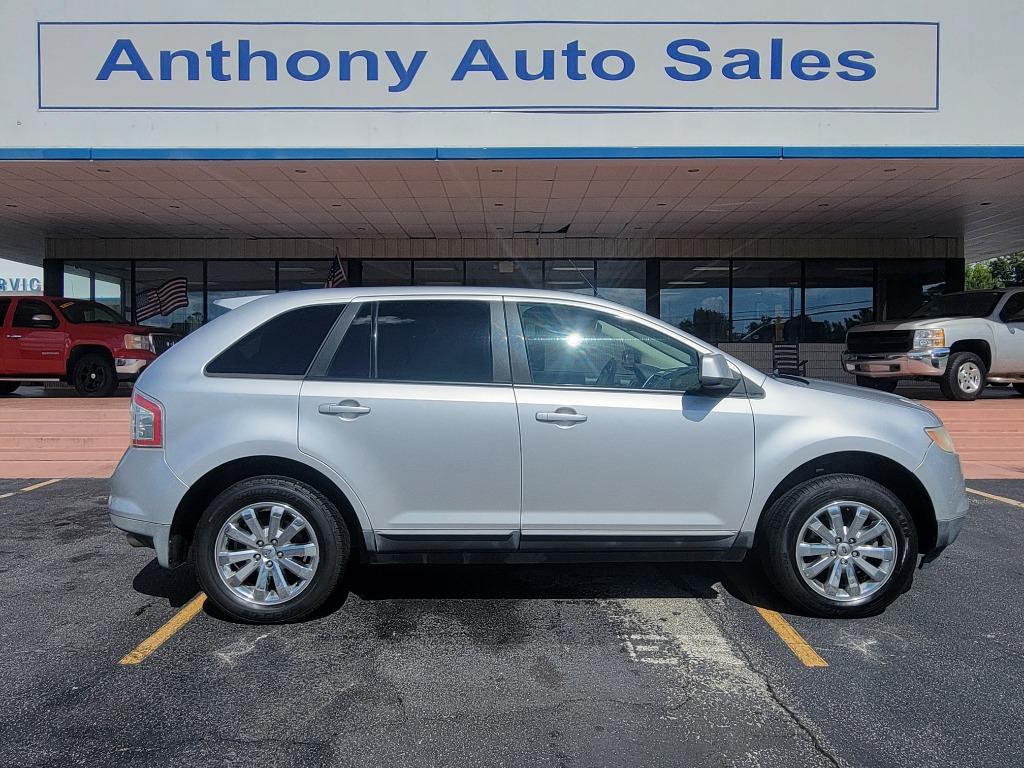 The 2010 Ford Edge SEL photos