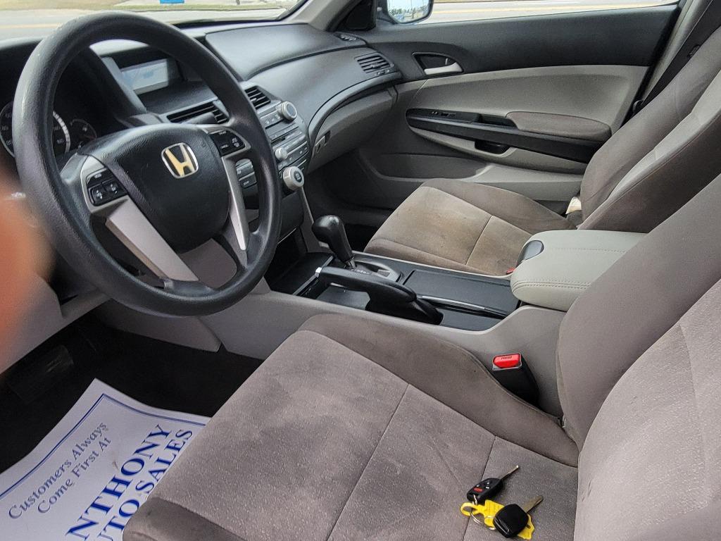 2009 Honda Accord LX photo