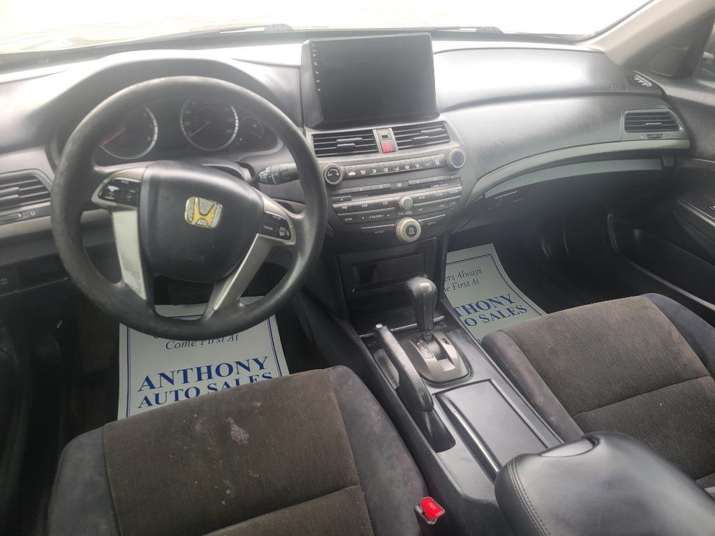 2009 Honda Accord LX-P photo