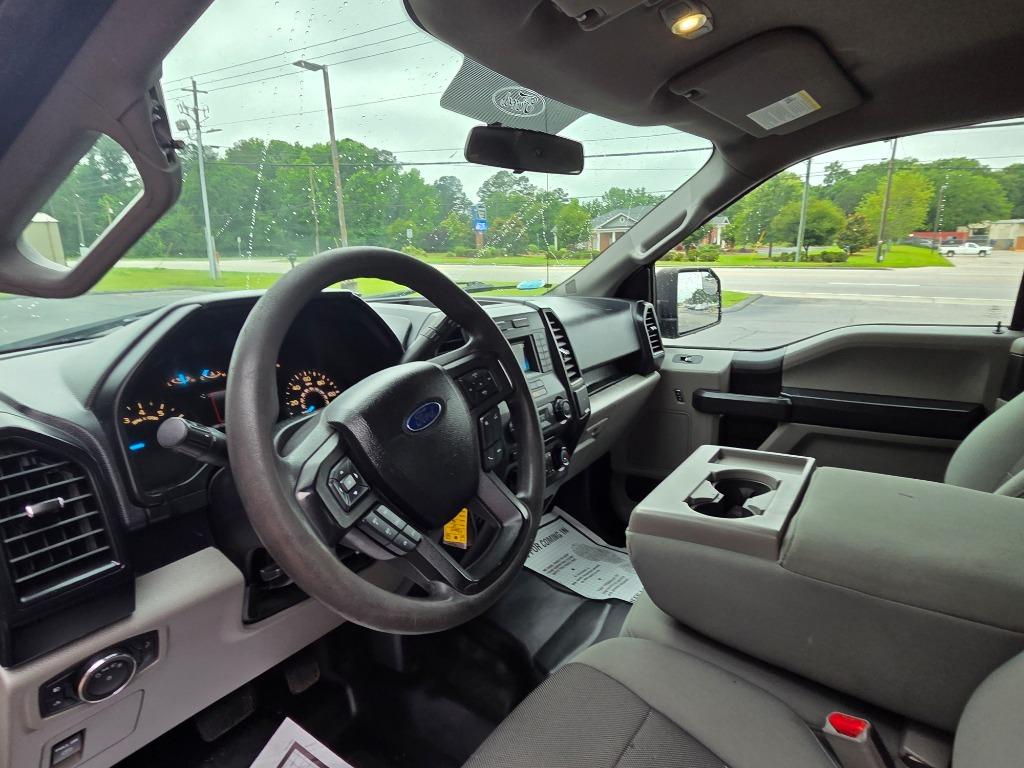 2015 Ford F-150 - $16,999