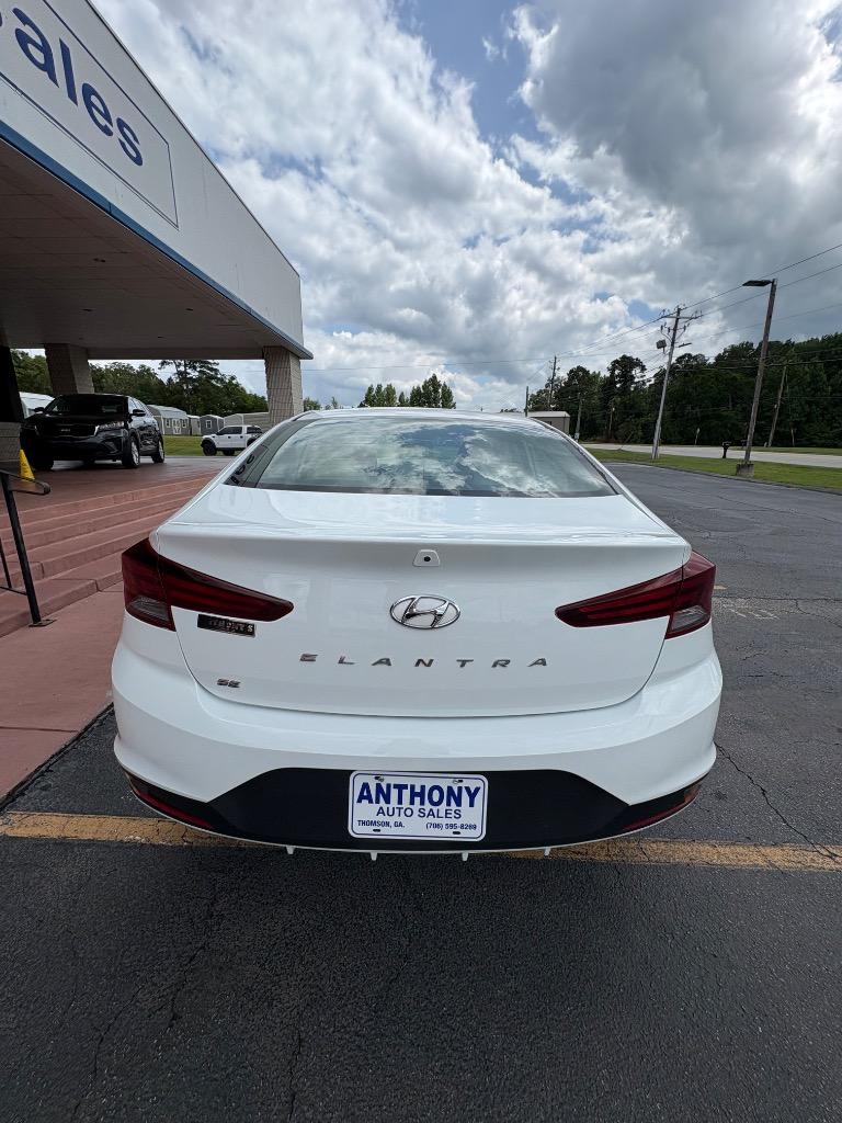 2019 Hyundai Elantra - $15,299