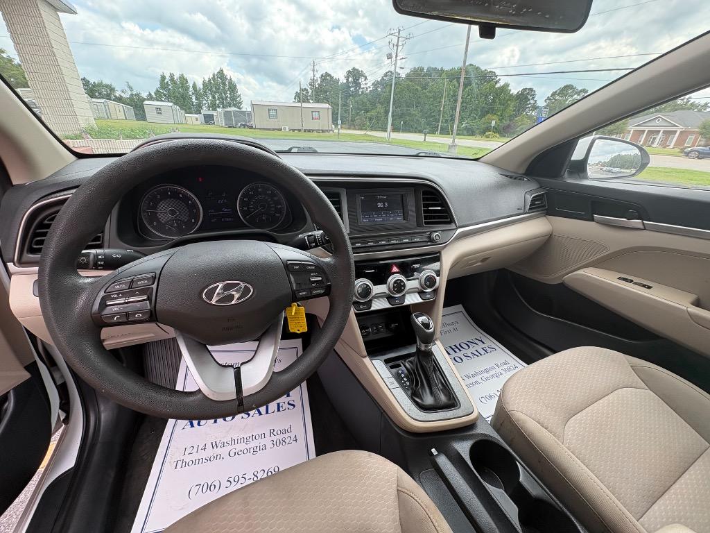 2019 Hyundai Elantra - $15,299