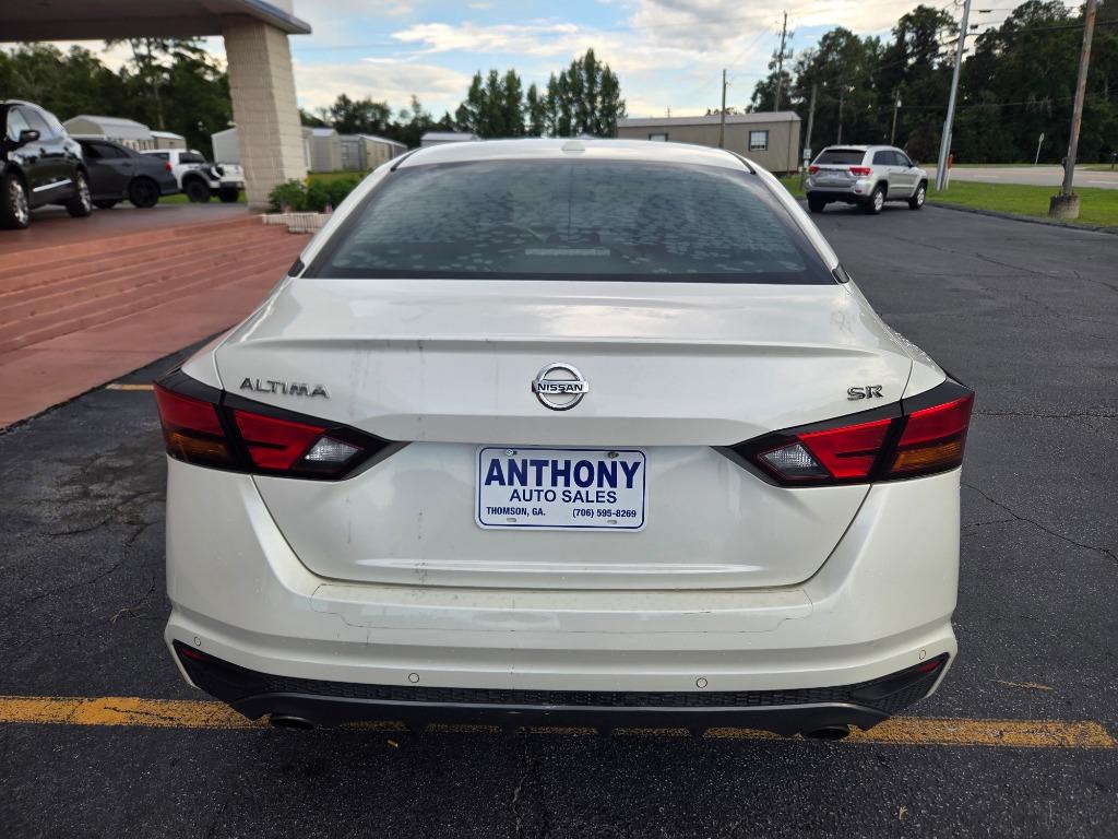 2020 Nissan Altima - $15,999
