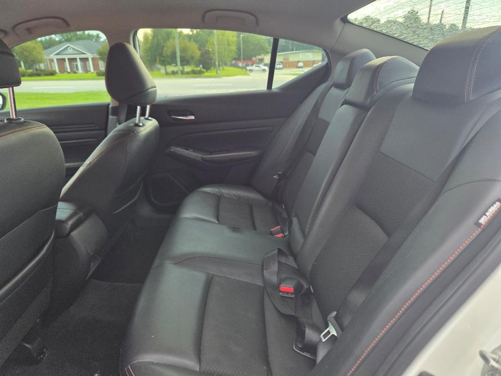 2020 Nissan Altima - $15,999