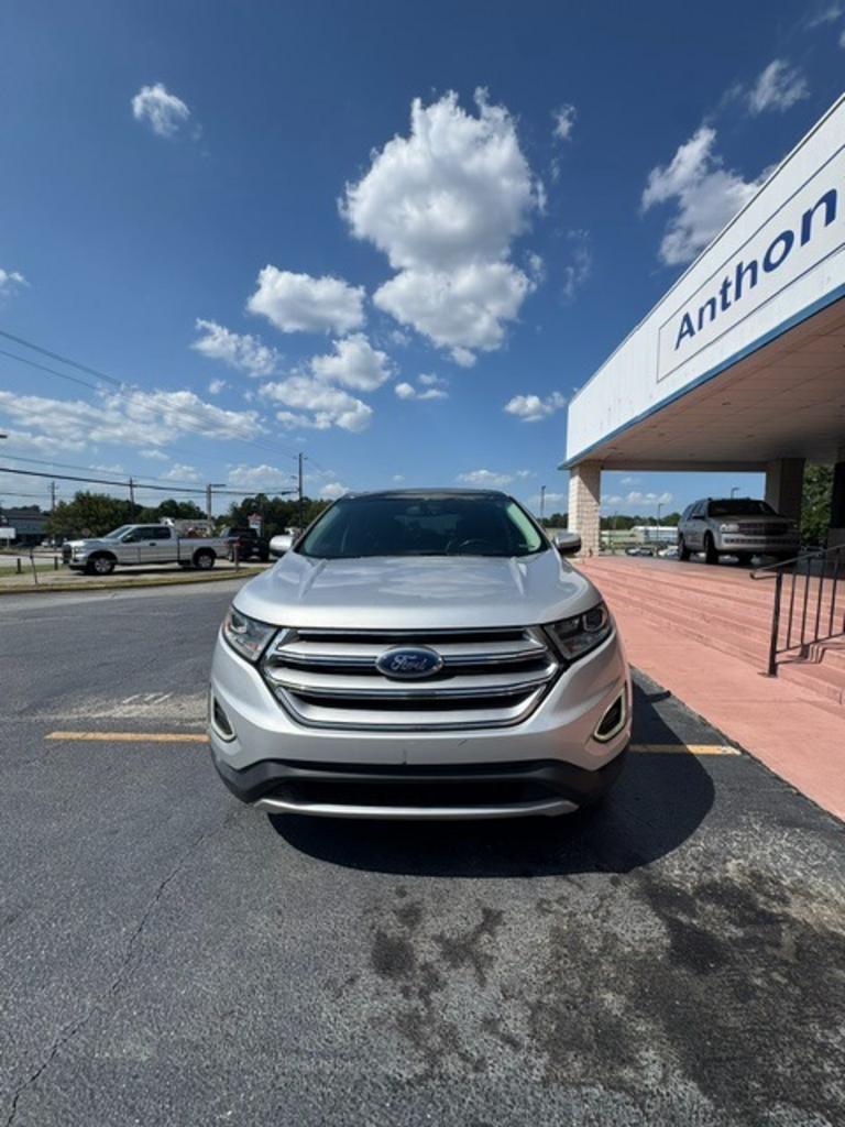 2015 Ford Edge - $14,999