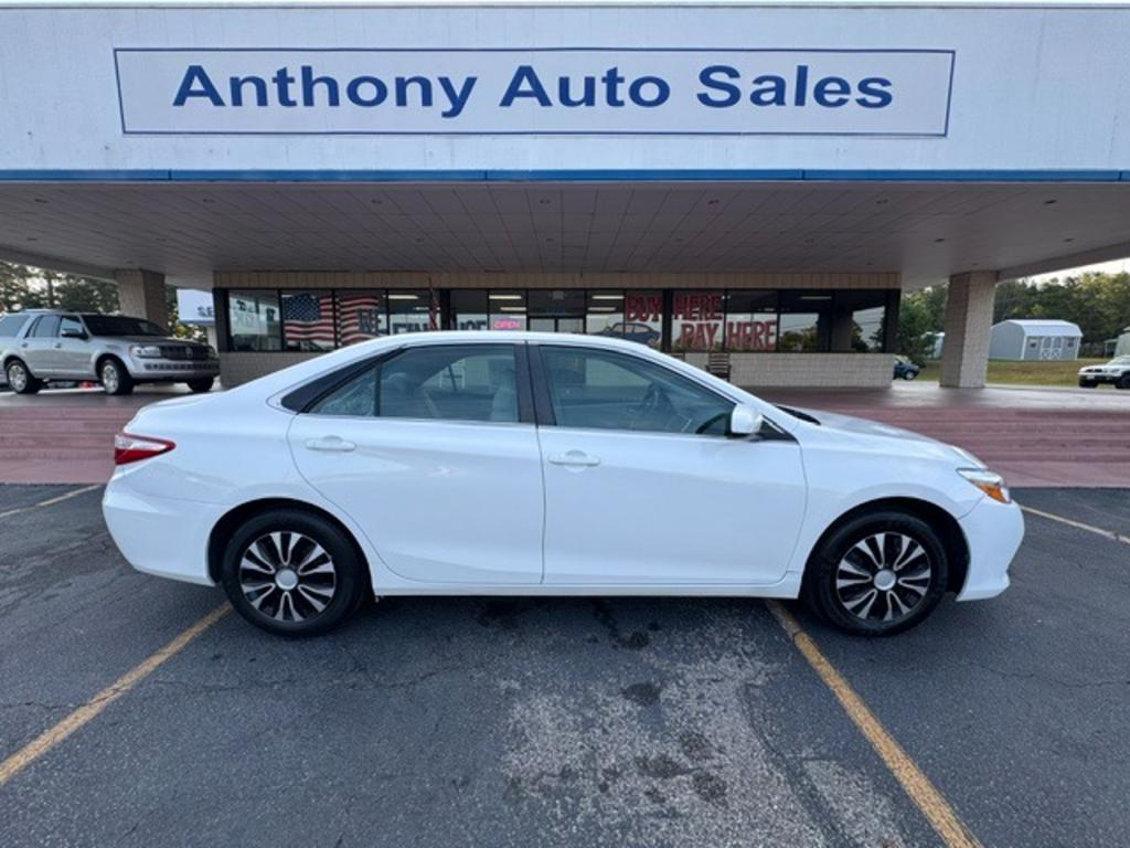 2016 Toyota Camry - $16,699