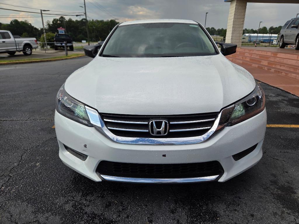 2015 Honda Accord - $16,999