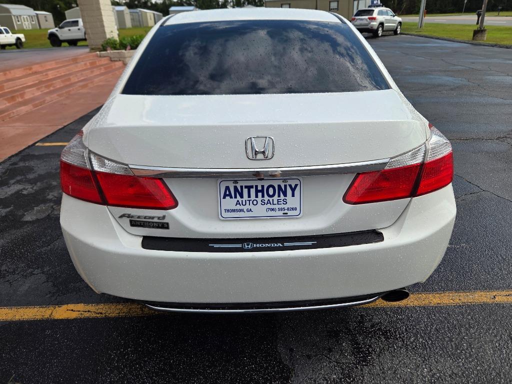 2015 Honda Accord - $16,999