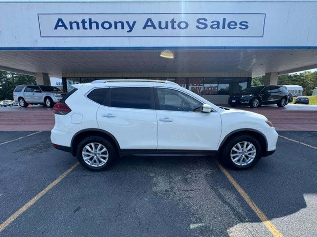 2020 Nissan Rogue - $14,599