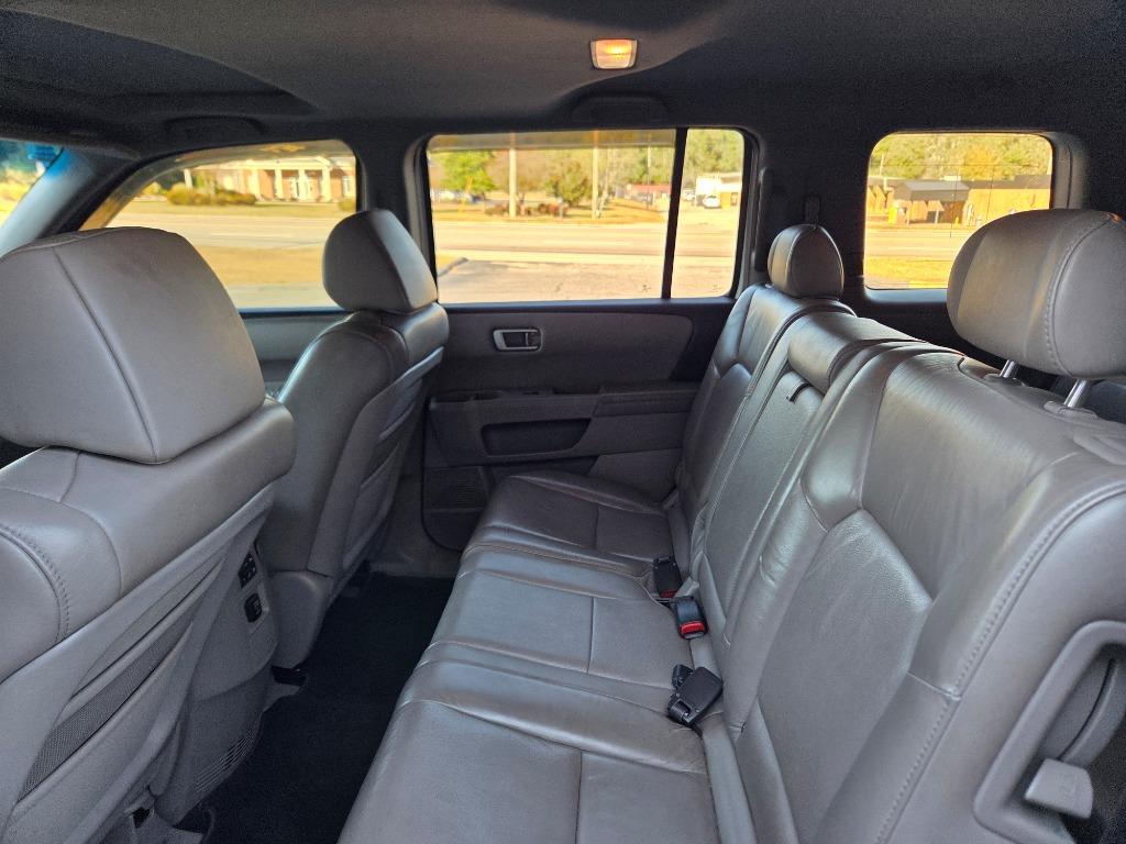 2011 Honda Pilot - $11,990