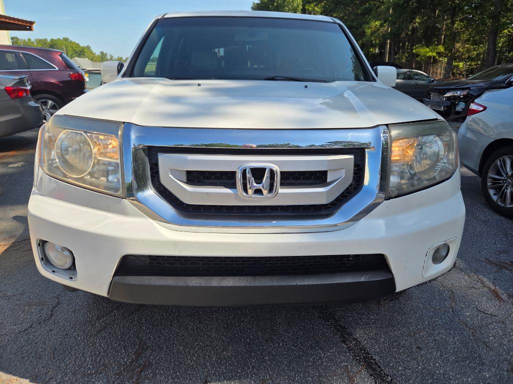 2011 Honda Pilot - $12,999