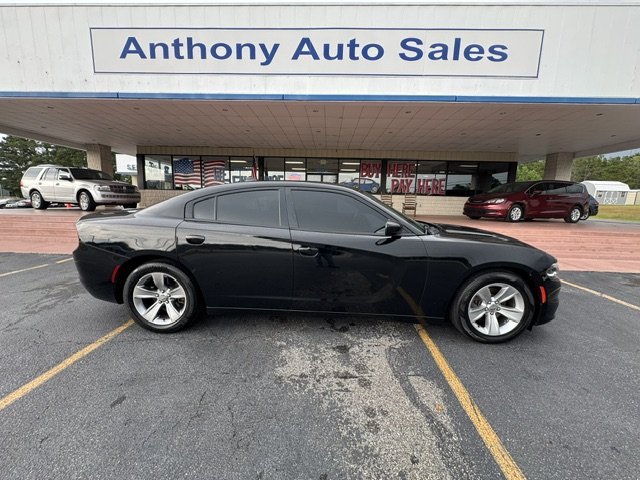 2017 Dodge Charger - $15,600