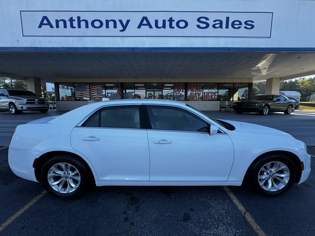 2015 Chrysler 300