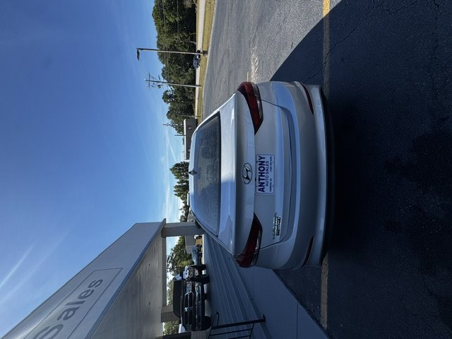 2017 Hyundai Elantra - $13,999