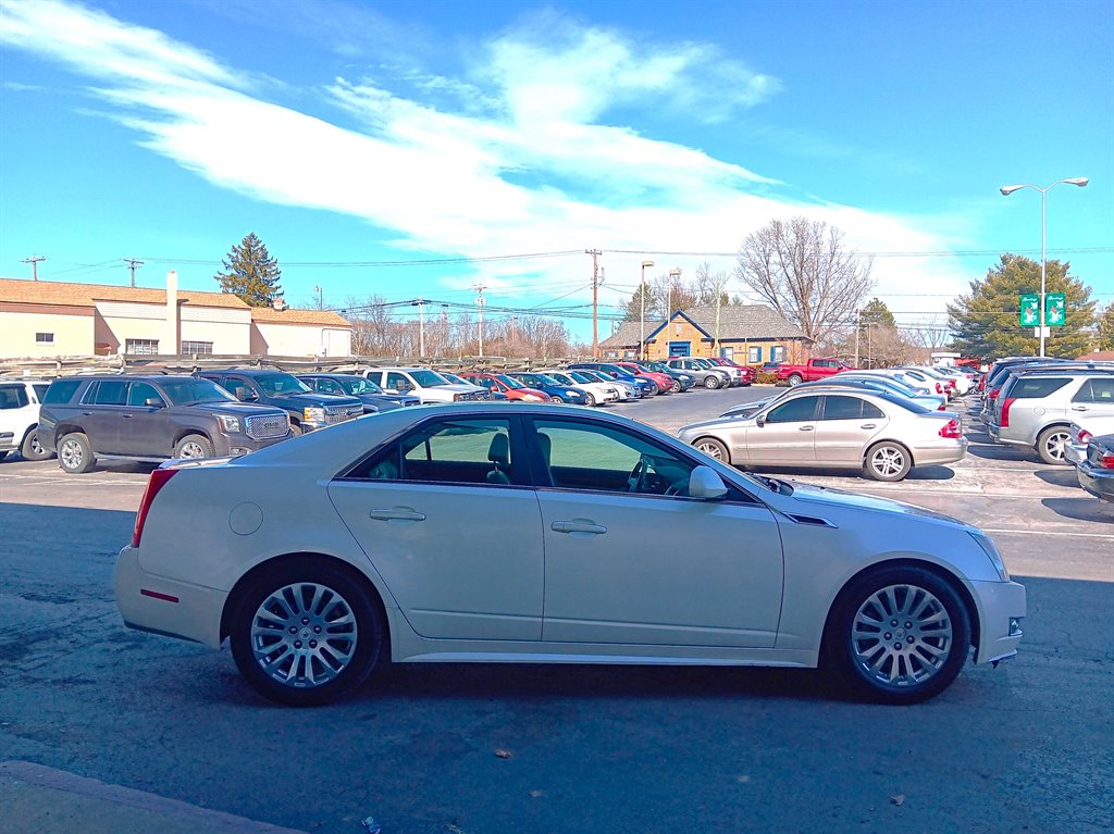 2011 Cadillac CTS 3.6L Premium photo