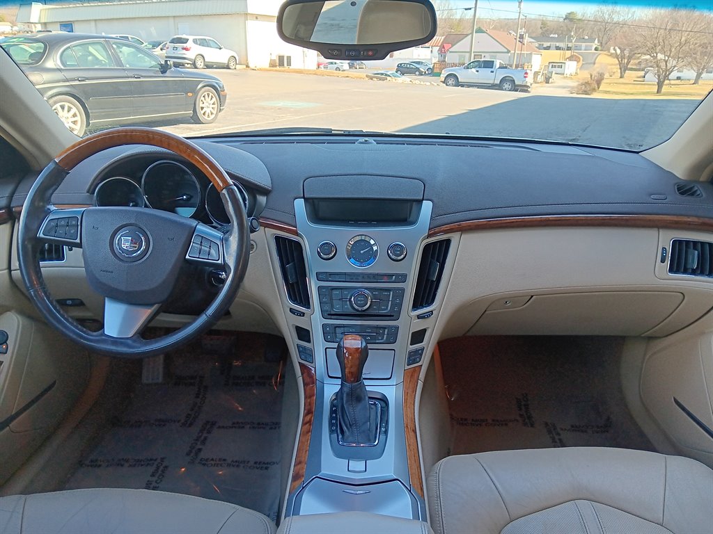 2011 Cadillac CTS 3.6L Premium photo