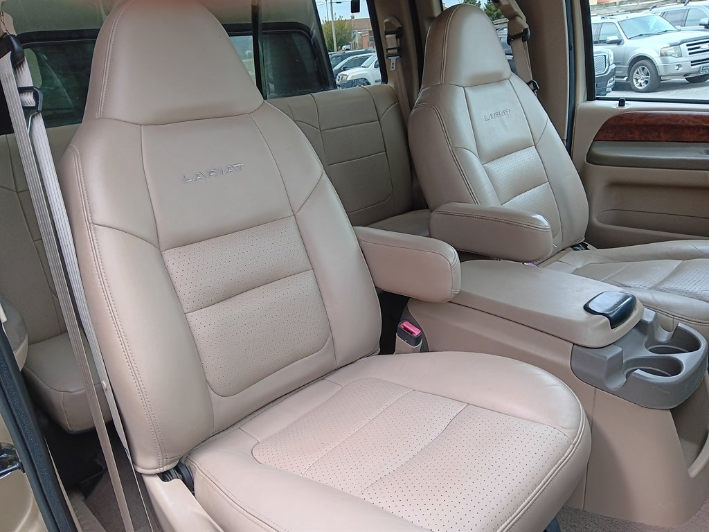2001 Ford F350 - $17,895