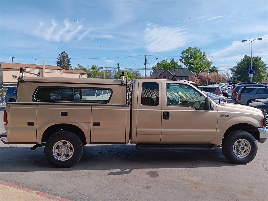 2001 Ford F350 - $17,895