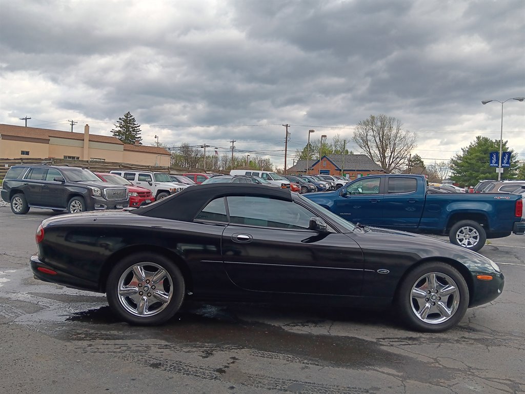 1999 Jaguar XK-Series XK8 photo