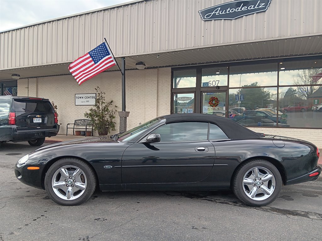 1999 Jaguar XK-Series XK8 photo