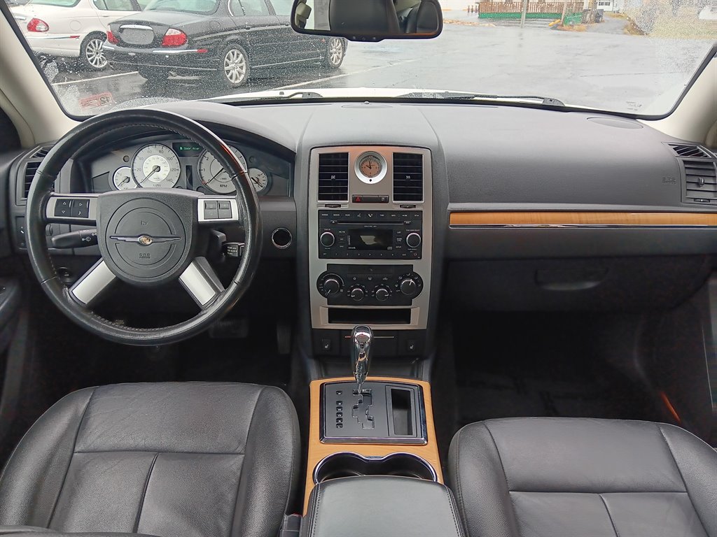 2008 Chrysler 300 Limited photo