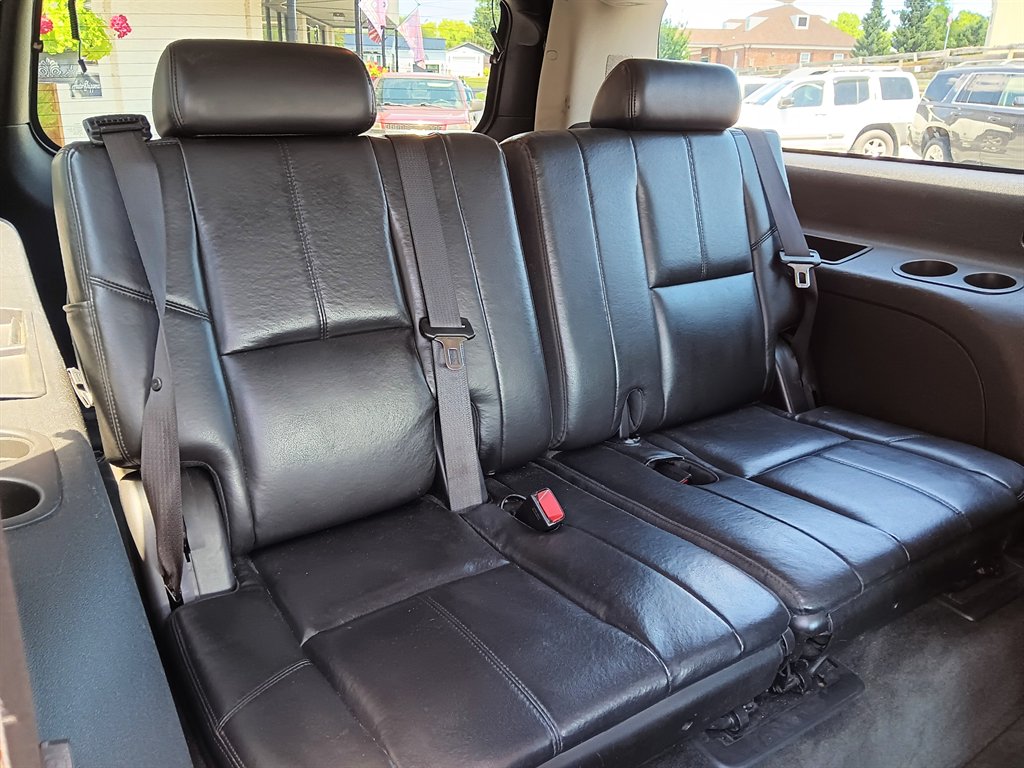 2009 GMC Yukon - $13,995