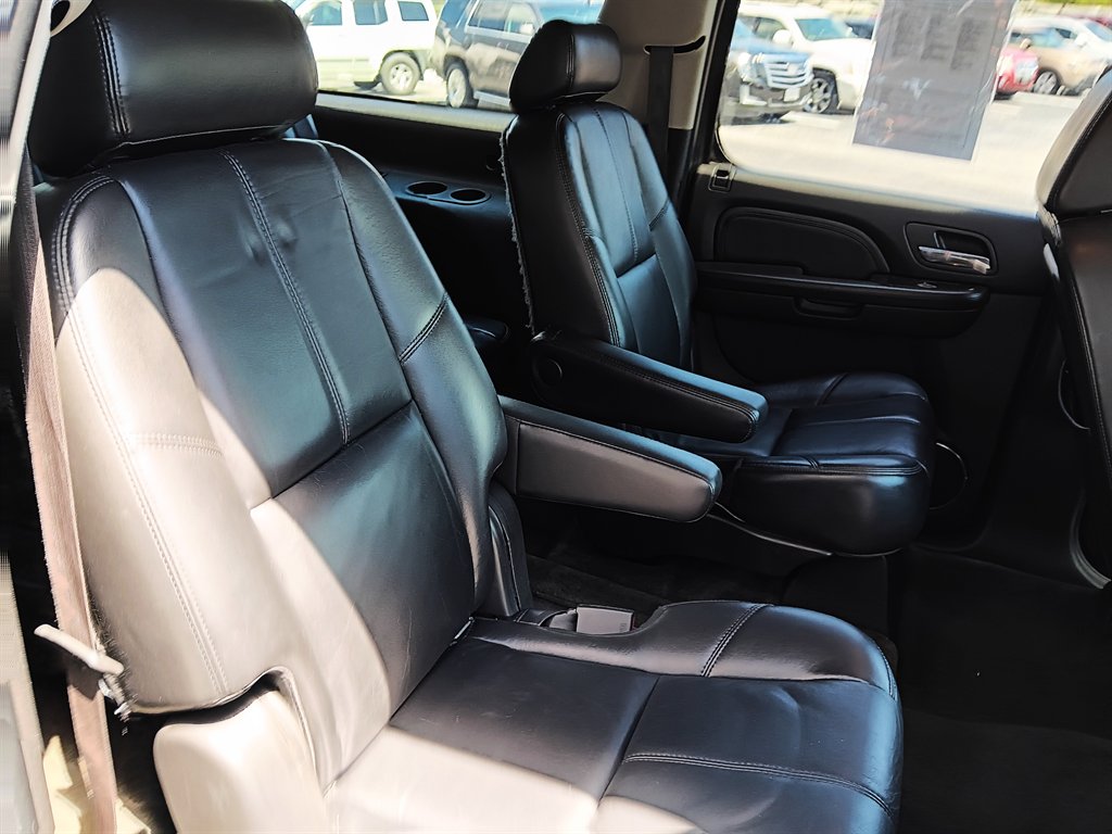 2009 GMC Yukon - $13,995