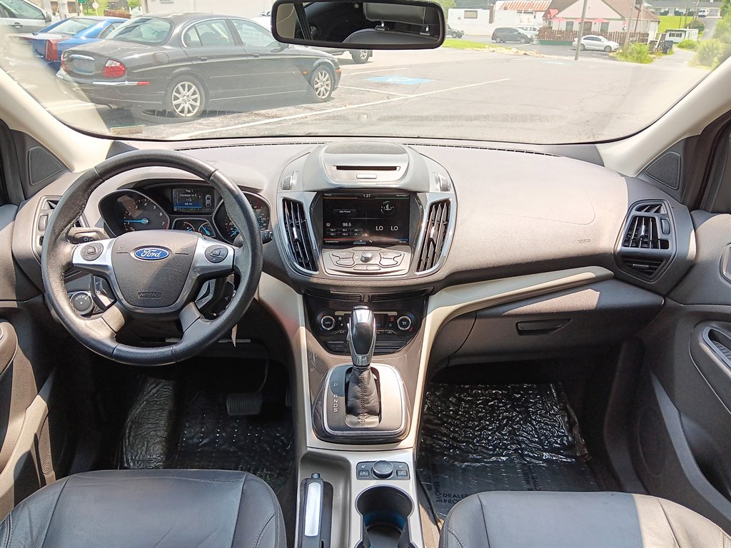 2013 Ford Escape - $4,995
