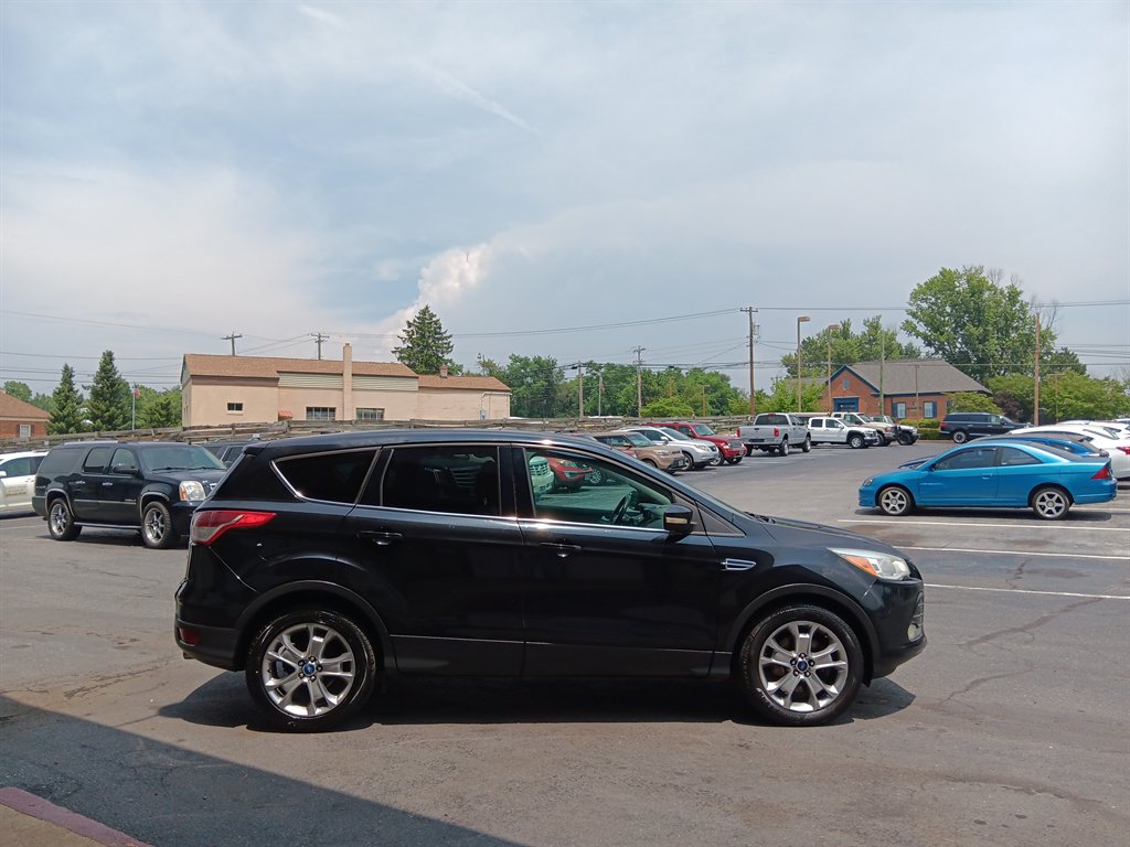 2013 Ford Escape - $4,995