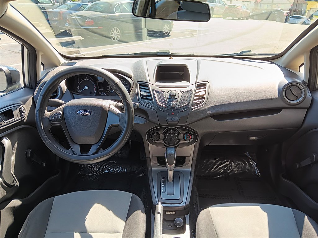 2015 Ford Fiesta - $6,995