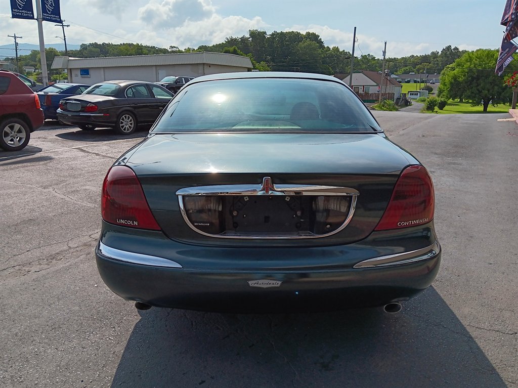 2002 Lincoln Continental - $8,995