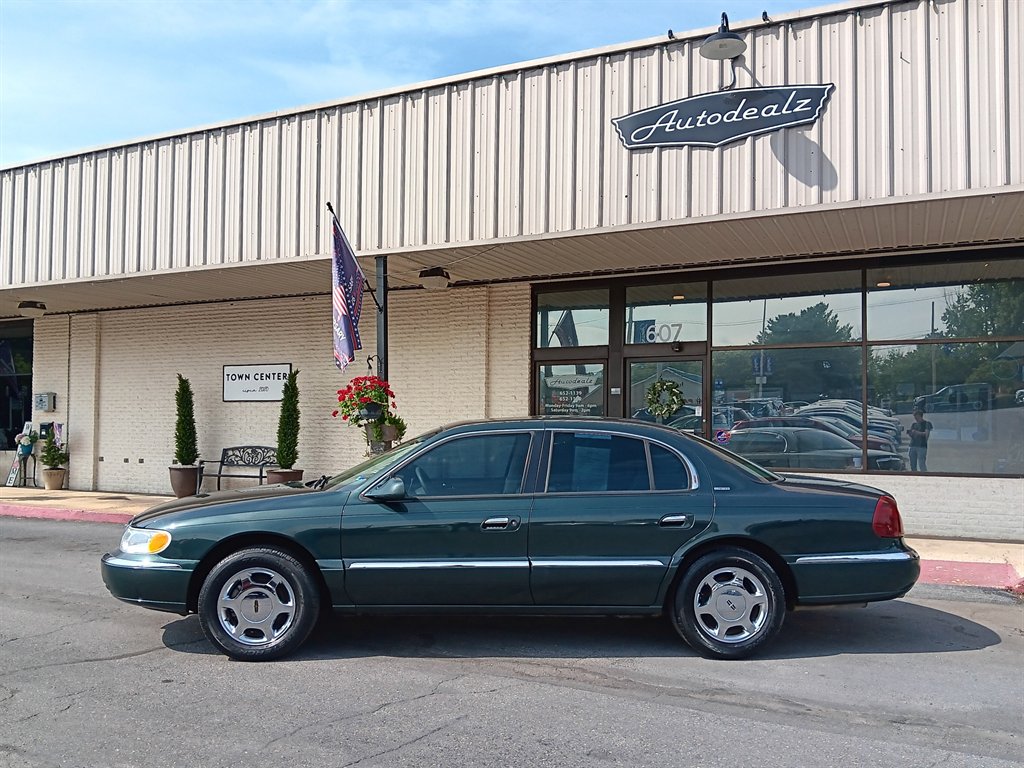 2002 Lincoln Continental - $8,995