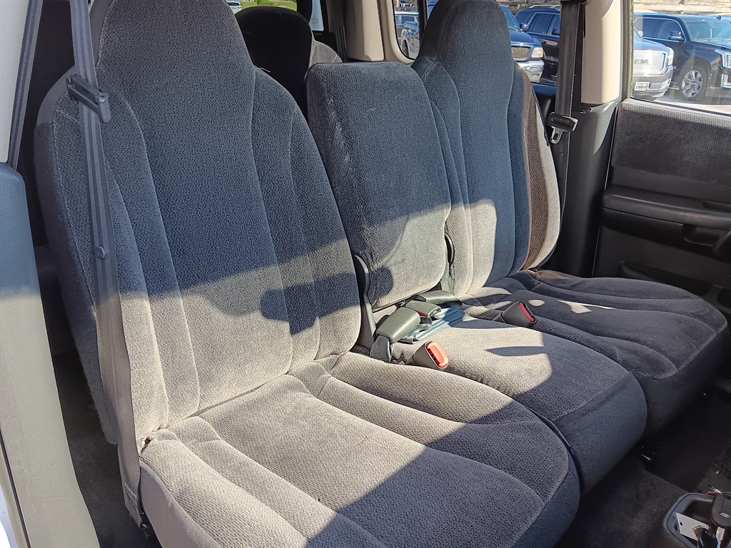 2003 Dodge Dakota - $9,995