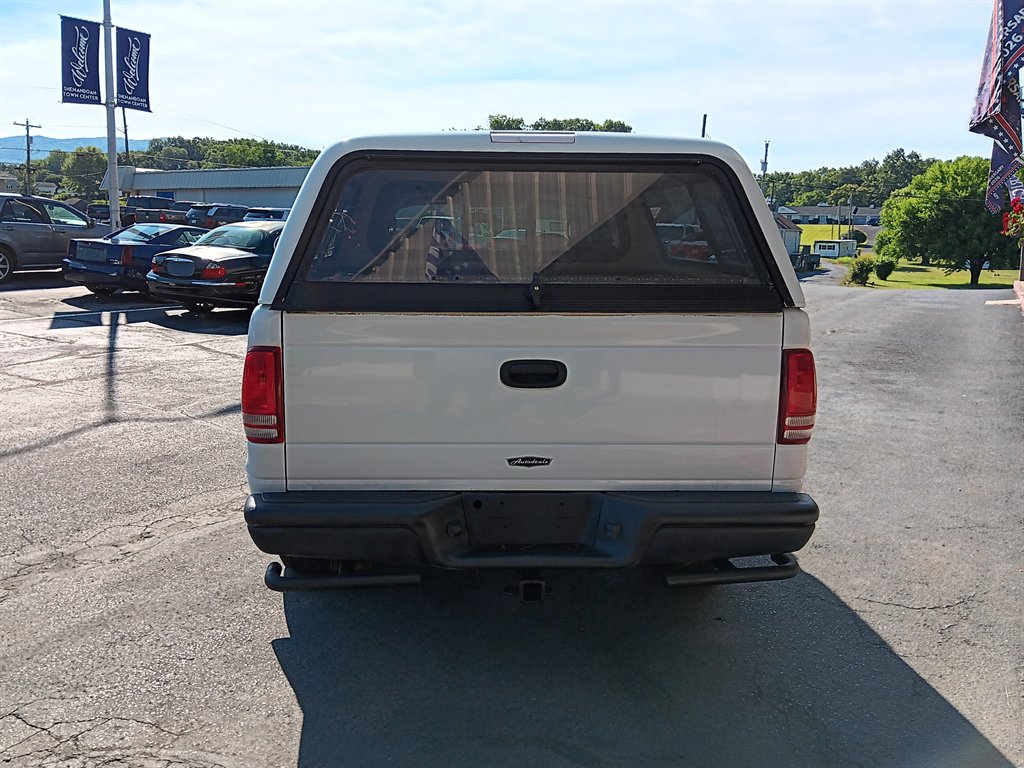 2003 Dodge Dakota - $9,995