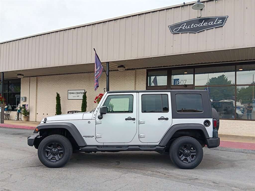 2009 Jeep Wrangler - $14,900
