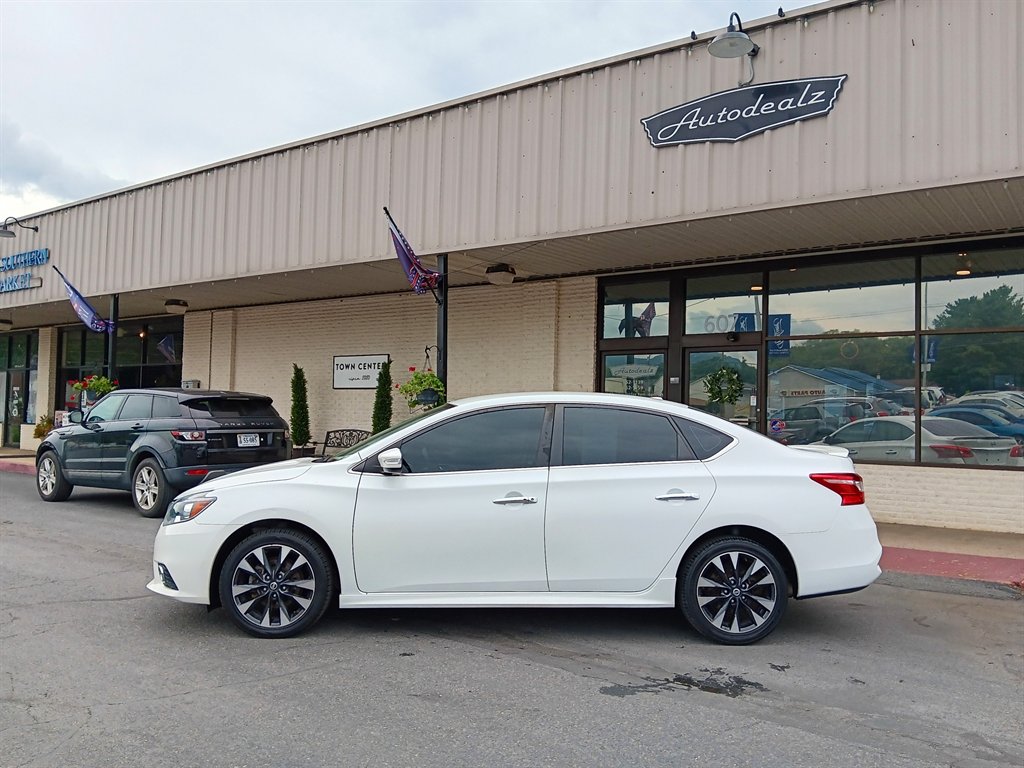 2017 Nissan Sentra - $11,995